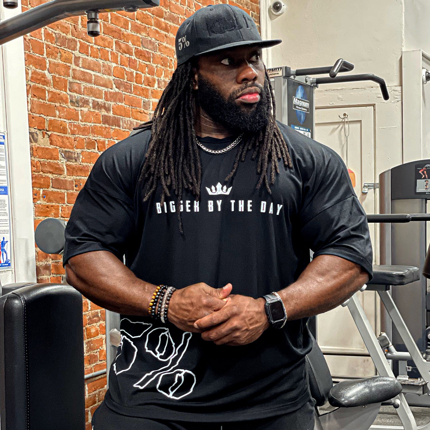 Bigger By The Day, Black Pump Cover